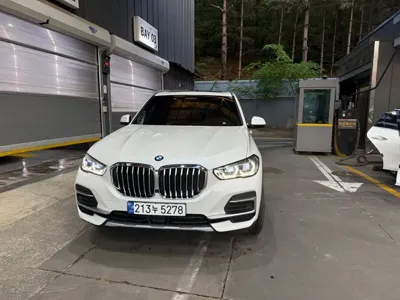 BMW X5 · 2023 год