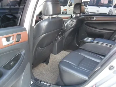 Hyundai Genesis 2013, 162850 км, за 5190000 KRW - фото 9