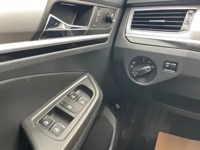 Volkswagen Bora 2018, 140800 км, за 39800 CNY - фото 12