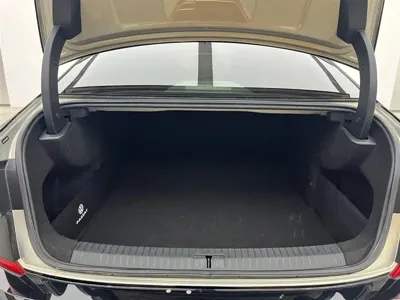 Volkswagen Passat 2021, 84500 км, за 96000 CNY - фото 9