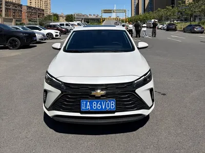 Chevrolet Monza 2024, 10000 км, за 47000 CNY