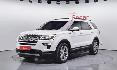 Ford Explorer 2018, 74312 км, за 18900000 KRW - фото 1