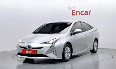 Toyota Prius · 2018 год
