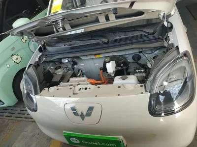 Wuling Hongguang MINIEV, 100 км, за 31200 CNY - фото 29