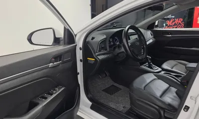 Hyundai Avante 2016, 108114 км, за 7900000 KRW - фото 10