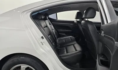 Hyundai Avante 2017, 144098 км, за 7200000 KRW - фото 11