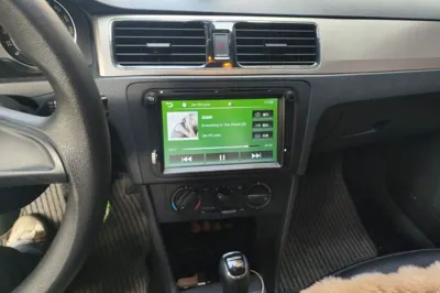 Skoda Rapid Spaceback 2016, 72400 км, за 26872.57 CNY - фото 13
