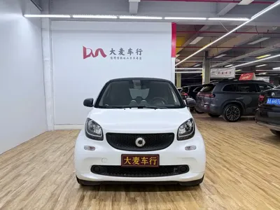 Smart Smart Fortwo 2017, 66200 км, за 39900 CNY