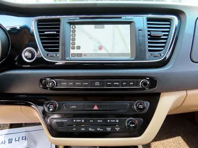Kia Canival 2015, 181581 км, за 10400000 KRW - фото 12