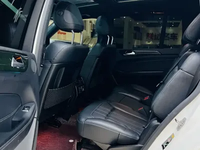 Mercedes-Benz GLS 2019, 147000 км, за 258800 CNY - фото 13