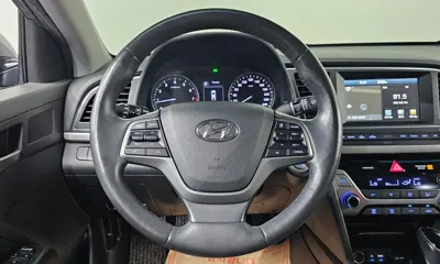 Hyundai Avante 2016, 78103 км, за 11000000 KRW - фото 14