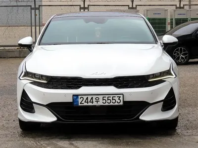 Kia K5 · 2023 год