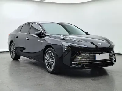 Buick LaCrosse 2024, 15700 км, за 123900 CNY