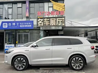 AITO 问界 AITO M7 2024, 29000 км, за 188800 CNY