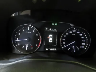 Hyundai Avante 2016, 67238 км, за 7800000 KRW - фото 9