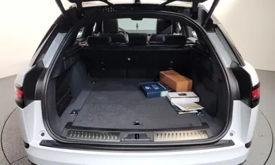 Land Rover Range Rover Velar 2025, 1658 км, за 83890000 KRW - фото 20