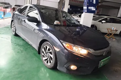 Honda Civic 2016, 80300 км, за 65104.15 CNY - фото 3