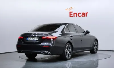 Mercedes-Benz E-Class 2021, 53595 км, за 34900000 KRW