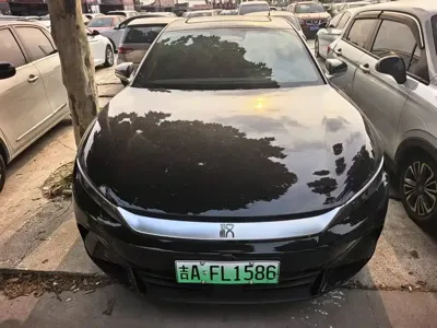 BYD Han 2025, 29000 км, за 109000 CNY