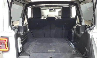 Jeep Wrangler 2021, 98341 км, за 37490000 KRW - фото 20
