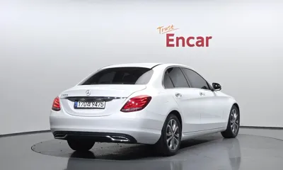 Mercedes-Benz C-Class 2017, 71574 км, за 17500000 KRW