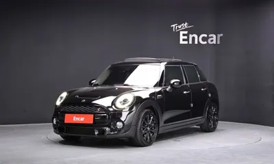 MINI Cooper 2019, 81536 км, за 17500000 KRW - фото 1