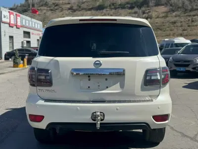 Nissan Patrol 2019, 110000 км, за 159900 CNY - фото 8