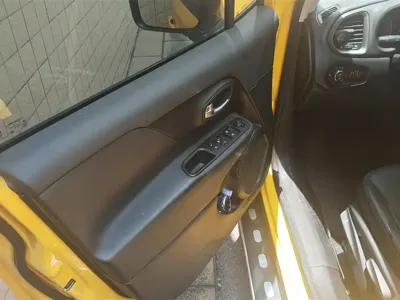 Jeep Renegade 2021, 48099 км, за 42300 CNY - фото 6