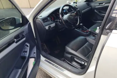 Volkswagen Sagitar 2017, 132900 км, за 57353.54 CNY - фото 19
