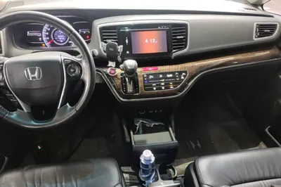 Honda Odyssey 2015, 156900 км, за 87129.57 CNY - фото 15