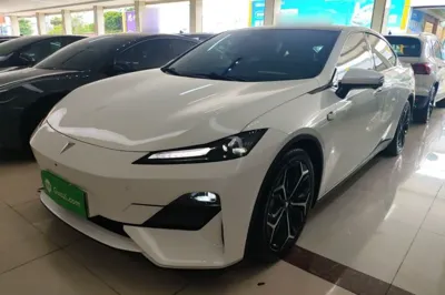Deepal SL03 · 2023 год
