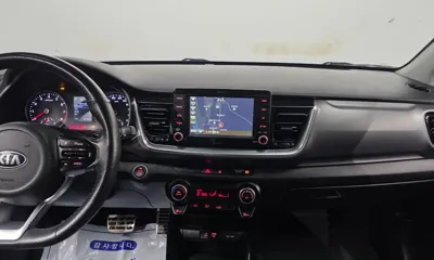 Kia Stonic 2018, 65123 км, за 12900000 KRW - фото 13