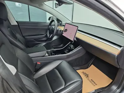 Tesla Model 3 2020, 88000 км, за 98000 CNY - фото 10