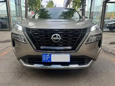 Nissan X-Trail · 2023 год