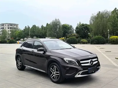 Mercedes-Benz GLA 2016, 110000 км, за 48000 CNY