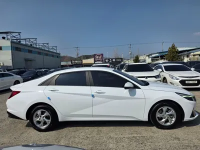 Hyundai Avante 2022, 76125 км, за 18800000 KRW - фото 7