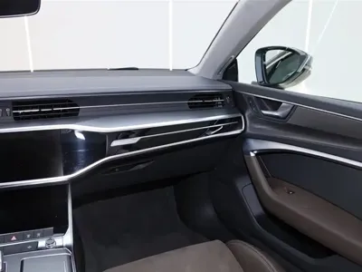Audi A7L 2024, 62699 км, за 240000 CNY - фото 29