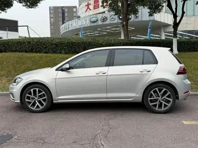 Volkswagen Golf 2018, 78000 км, за 53800 CNY - фото 3