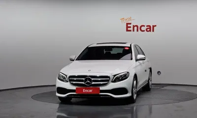 Mercedes-Benz E-Class 2017, 129220 км, за 17800000 KRW