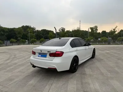 BMW 3 Series 2019, 92000 км, за 93800 CNY - фото 7