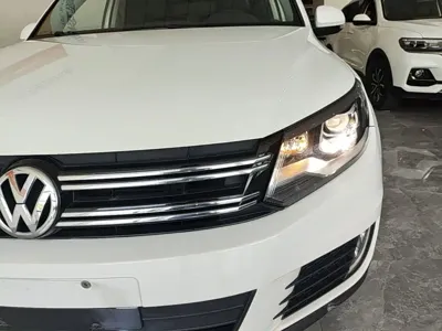 Volkswagen Tiguan 2019, 96300 км, за 55100 CNY - фото 24
