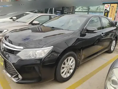 Toyota Camry 2016, 142200 км, за 60599 CNY - фото 1