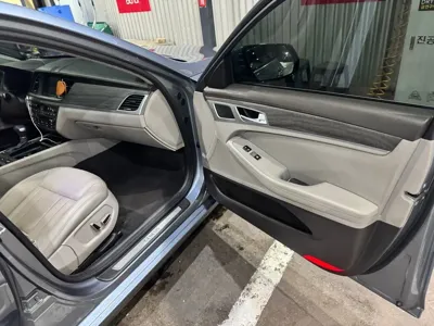 Hyundai Genesis 2015, 127000 км, за 8640000 KRW - фото 11