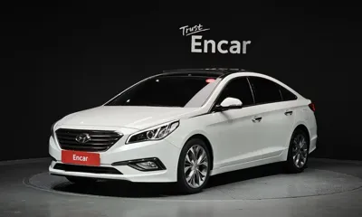 Hyundai Sonata · 2015 год