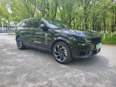 Lynk & Co 09 EM-P 2022, 60000 км, за 139000 CNY
