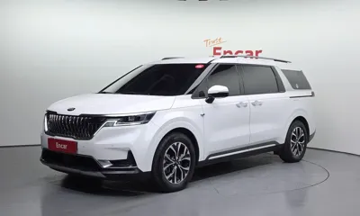 Kia Canival · 2021 год