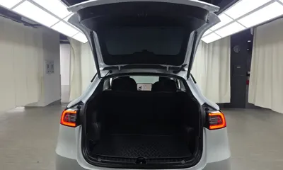 Tesla Model Y 2022, 65381 км, за 45900000 KRW - фото 20