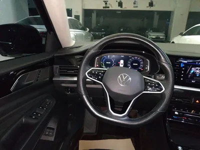Volkswagen Passat New Energy 2022, 81500 км, за 111948.96 CNY - фото 14