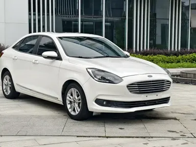 Ford Escort 2020, 60000 км, за 33800 CNY