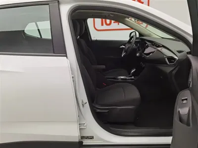 Buick Encore GX 2021, 72800 км, за 36800 CNY - фото 23